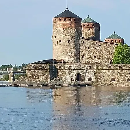 Family Deluxe - Sleep Well! Very Quiet Night - Queensize Good Quality Twinbed And Second Bedroom 2 Single Beds- Spacious 60m2 - Supermarket Prisma And Restaurang Only 200m - And Trail - Tea And Coffee - Towels Semesterbostad