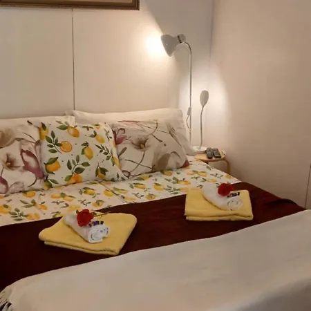 Family Deluxe - Sleep Well! Very Quiet Night - Queensize Good Quality Twinbed And Second Bedroom 2 Single Beds- Spacious 60m2 - Supermarket Prisma And Restaurang Only 200m - And Trail - Tea And Coffee - Towels