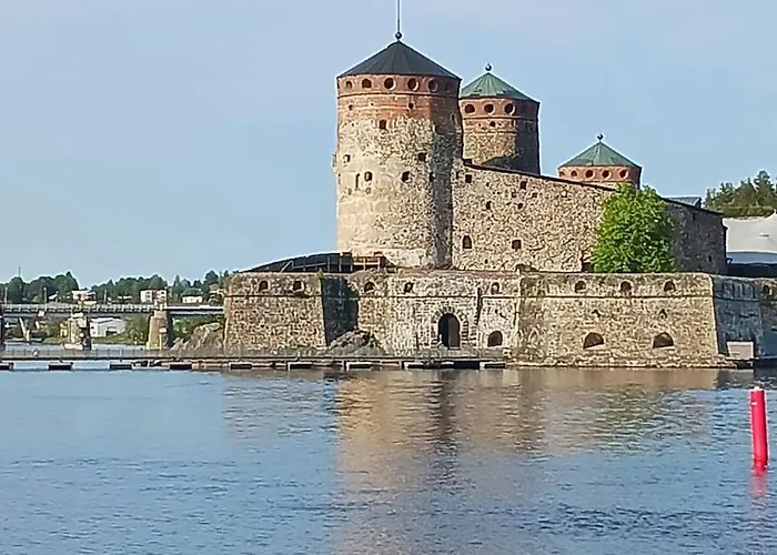 Family Deluxe - Sleep Well! Very Quiet Night - Queensize Good Quality Twinbed And Second Bedroom 2 Single Beds- Spacious 60m2 - Supermarket Prisma And Restaurang Only 200m - And Trail - Tea And Coffee - Towels Casa vacanze