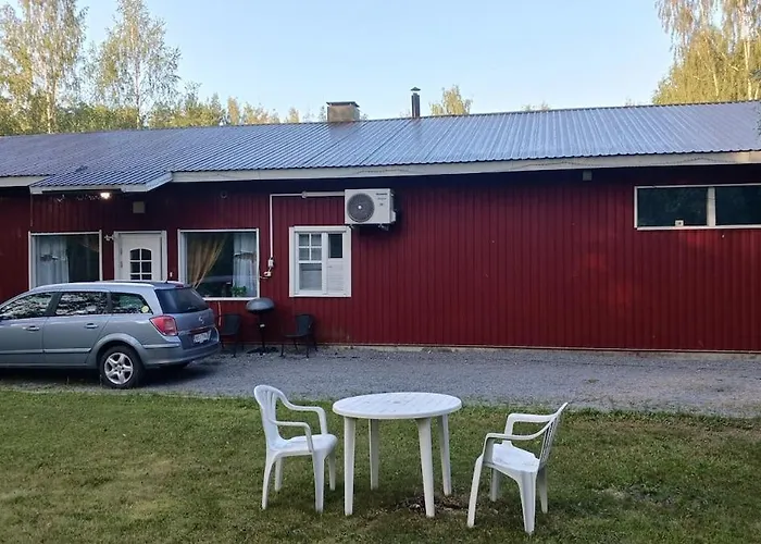 Family Deluxe - Sleep Well! Very Quiet Night - Queensize Good Quality Twinbed And Second Bedroom 2 Single Beds- Spacious 60m2 - Supermarket Prisma And Restaurang Only 200m - And Trail - Tea And Coffee - Towels Сasa de vacaciones *