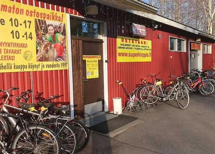 Family Deluxe - Sleep Well! Very Quiet Night - Queensize Good Quality Twinbed And Second Bedroom 2 Single Beds- Spacious 60m2 - Supermarket Prisma And Restaurang Only 200m - And Trail - Tea And Coffee - Towels Casa vacanze *