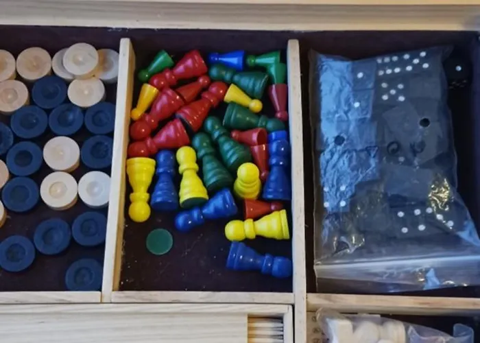 Family Deluxe - Sleep Well! Very Quiet Night - Queensize Good Quality Twinbed And Second Bedroom 2 Single Beds- Spacious 60m2 - Supermarket Prisma And Restaurang Only 200m - And Trail - Tea And Coffee - Towels Сasa de vacaciones